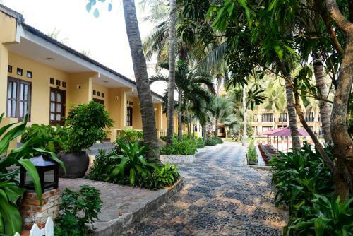 Hotel Hon Rom 1 Resort