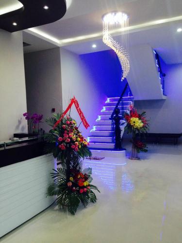 Hotel Hoan Vu Universe