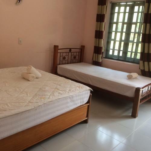 Hostal Anh Trang Guesthouse
