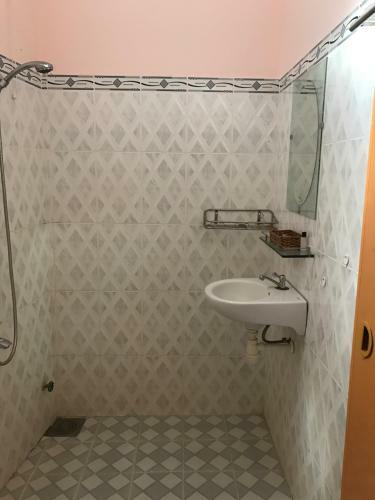 Hostal Anh Trang Guesthouse