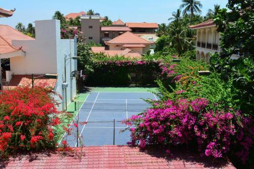 Hotel Swiss Village Resort & Spa