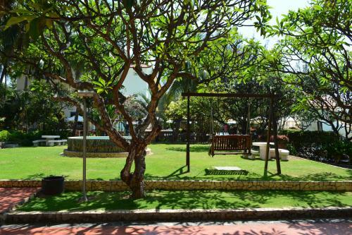 Hotel Swiss Village Resort & Spa