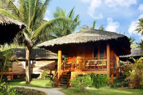 Hotel Coco Beach Resort