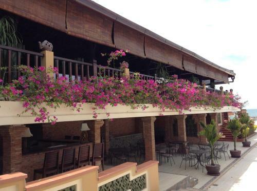Hotel Poshanu Resort