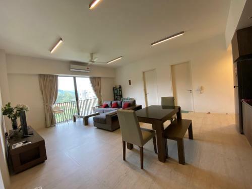 Apartamento By The Sea @ Luxury Suites, Batu Ferringhi