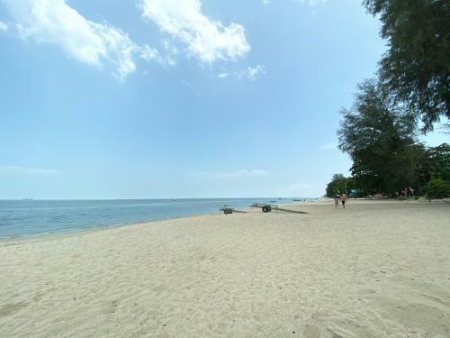 Apartamento By The Sea @ Luxury Suites, Batu Ferringhi