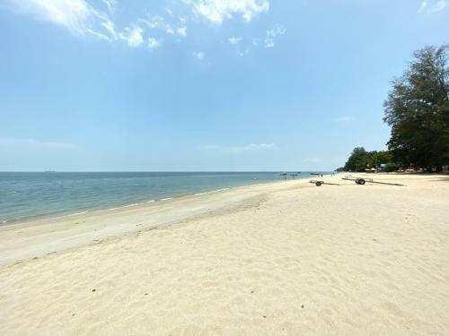 Apartamento By The Sea @ Luxury Suites, Batu Ferringhi