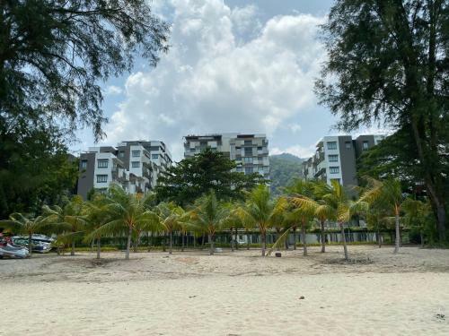 Apartamento By The Sea @ Luxury Suites, Batu Ferringhi