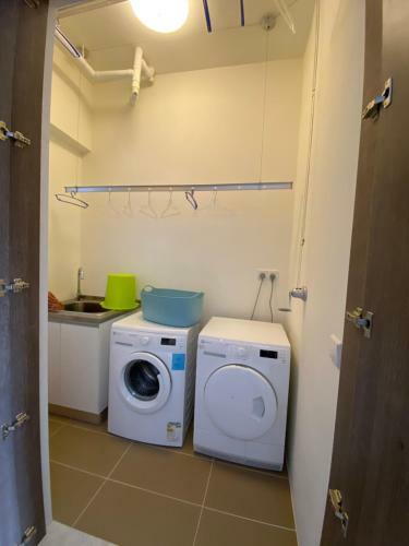 Apartamento By The Sea @ Luxury Suites, Batu Ferringhi