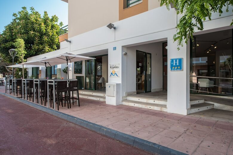 Hostal Rosales