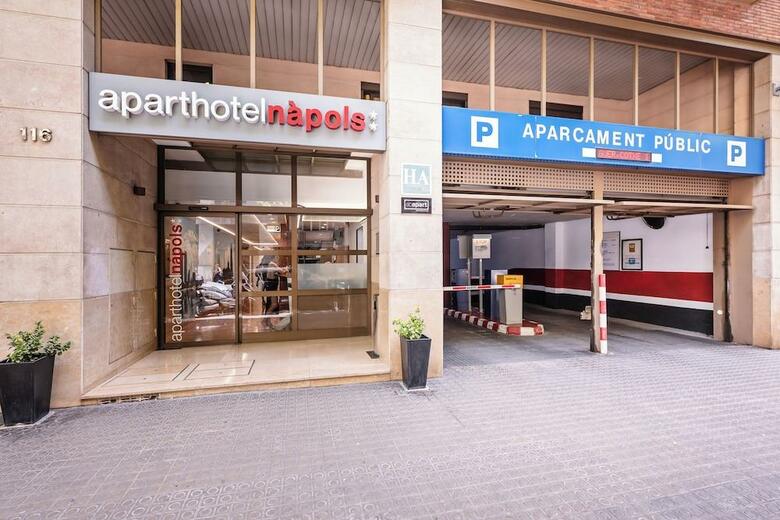 Aparthotel Napols