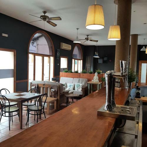 Hotel Hostal Tastavins