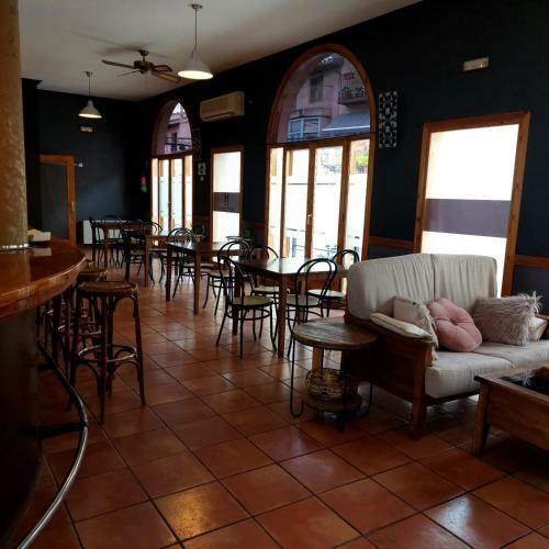 Hotel Hostal Tastavins