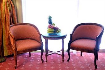 Hotel Golden Tulip Serenada