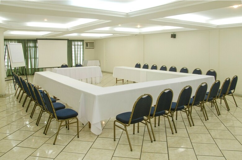 Hotel Marambaia Casino & Convention