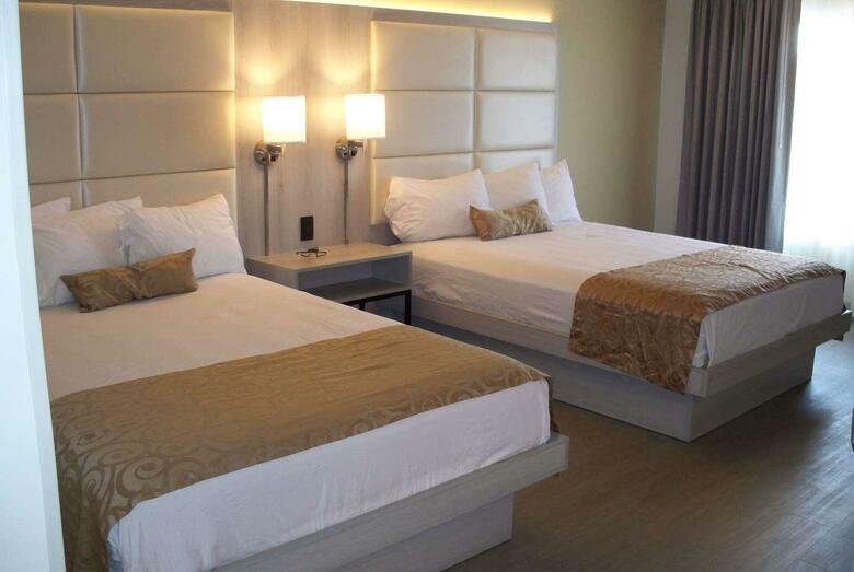 Hotel Ramada Burbank Airport
