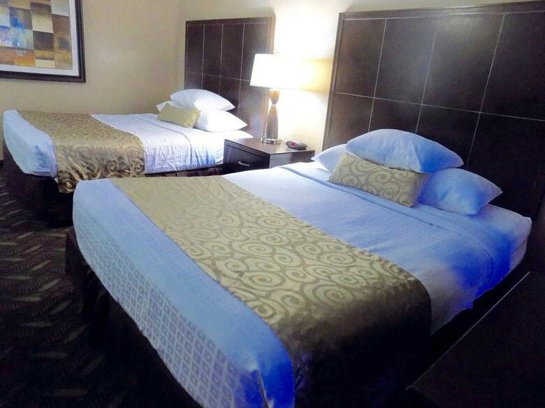 Hotel Ramada Burbank Airport