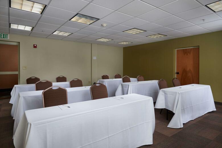 Hotel Hampton Inn & Suites Canton