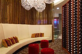 Hotel Novotel Cathedral Square