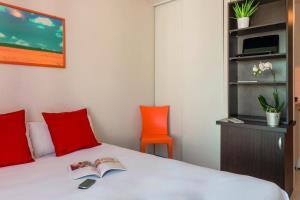 Hotel Appart�city Nantes St Herblain