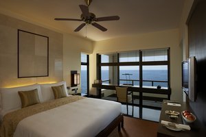 Hotel Leela Kovalam