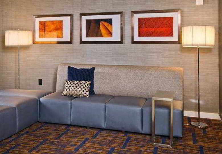 Hotel Courtyard Por Marriott