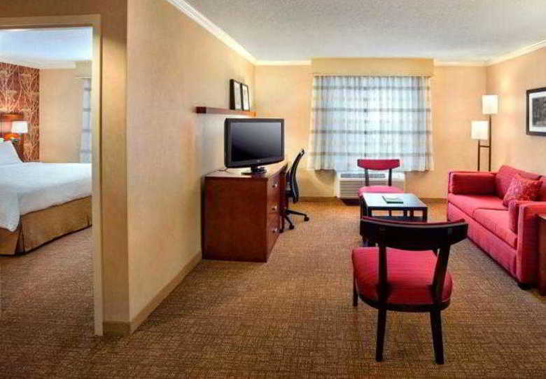 Hotel Courtyard Por Marriott