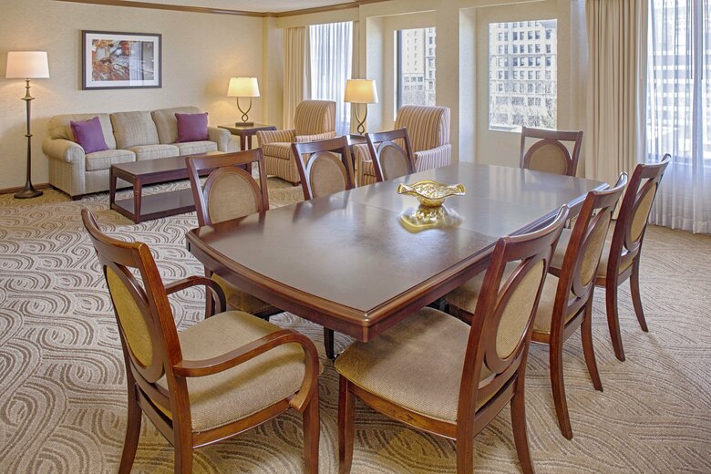 Hotel Crowne Plaza Dayton