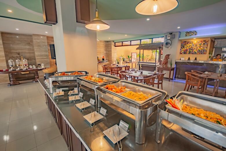 Hotel Grand Santhi