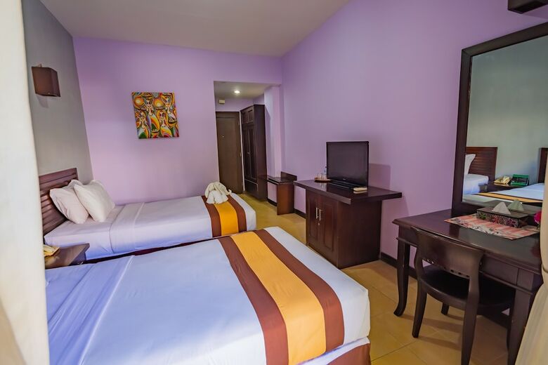 Hotel Grand Santhi