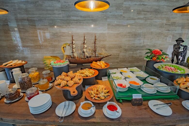 Hotel Grand Santhi