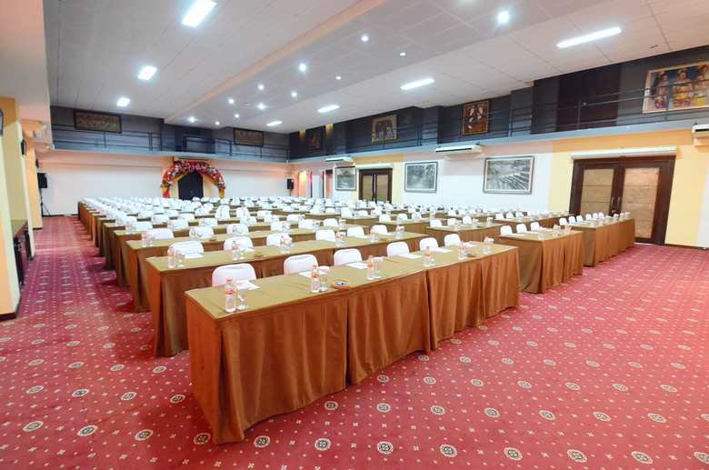 Hotel Grand Santhi