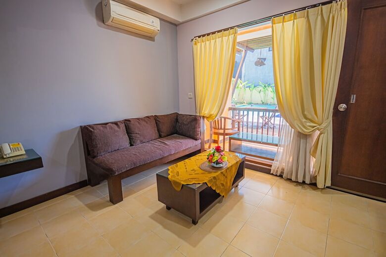 Hotel Grand Santhi