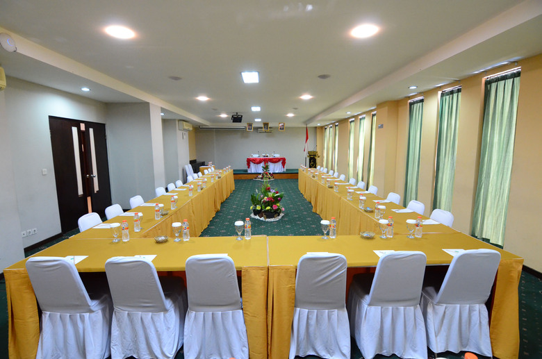Hotel Grand Santhi