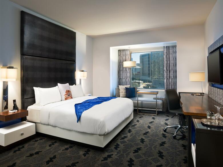 Hotel W Dallas - Victory