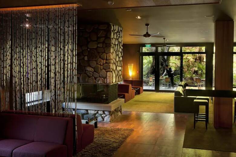 Hotel Te Waonui Forest Retreat
