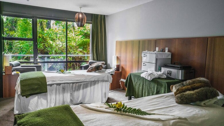 Hotel Te Waonui Forest Retreat