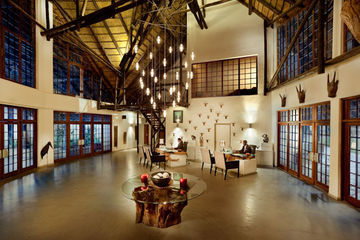 Hotel Kempinski Mokuti Lodge