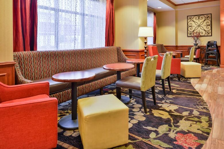 Hotel Hampton Inn Emporia