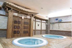 Hotel Ark Palace