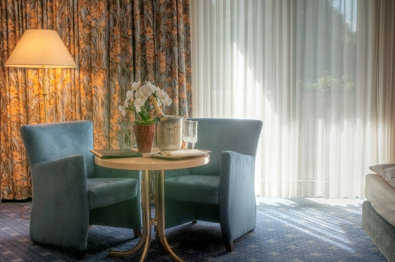 Bw Ambassador Hotel Bosten