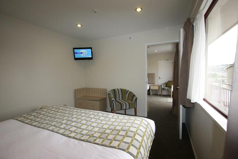 Hotel Best Western 555 On Bayview