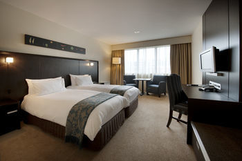 Hotel S/circle Southern Cross