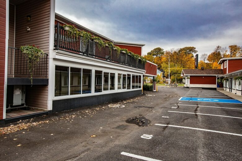 Hotel Motel Le Chateauguay