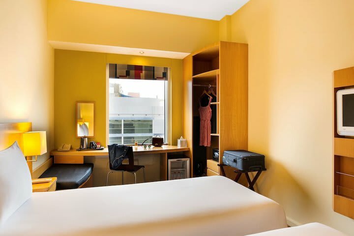 Hotel Ibis Al Rigga