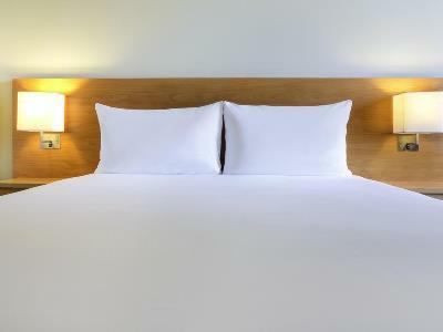 Hotel Ibis Al Rigga