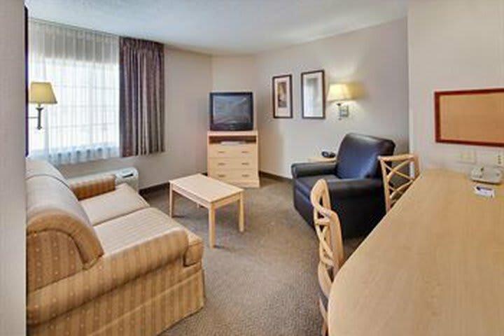 Hotel Candlewood Suites