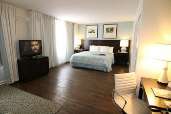 Hotel Indigo Fort Myers River District