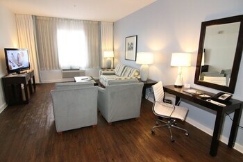 Hotel Indigo Fort Myers River District