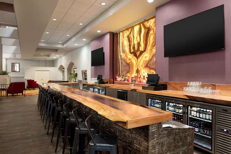 Hotel Hilton Fort Wayne At The Grand Wayne Convention Center